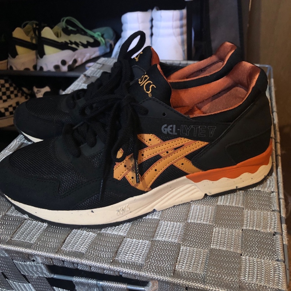 Men’s sneakers
